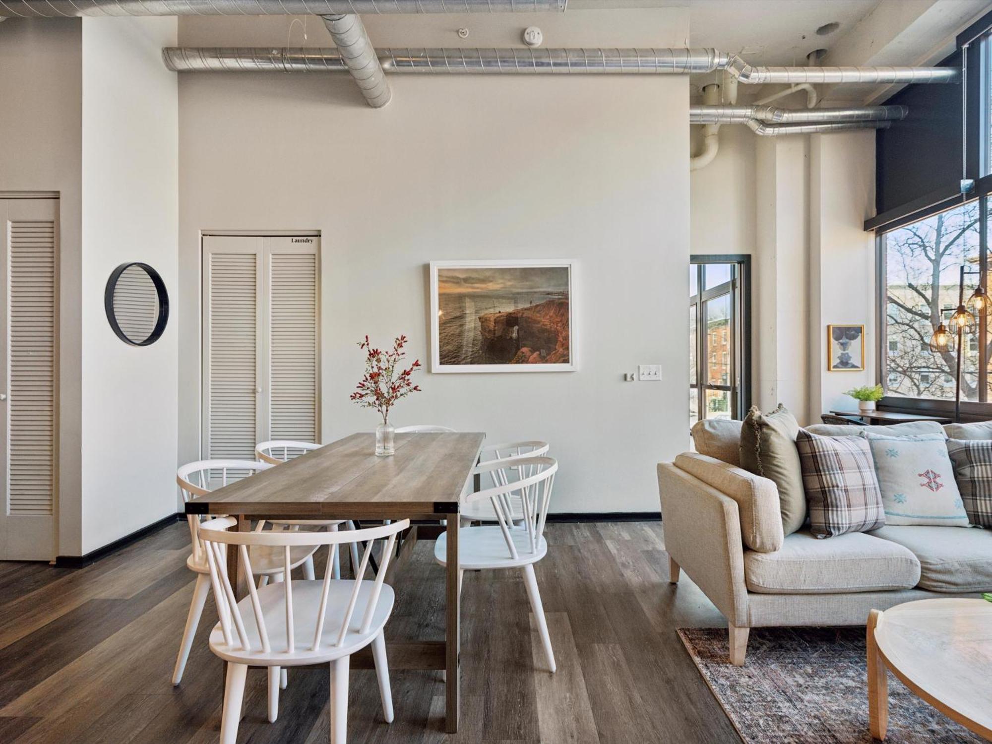 Large 3Br Apts & Studios, Free Parking, Gym, Game Room Philadelphia Exterior photo