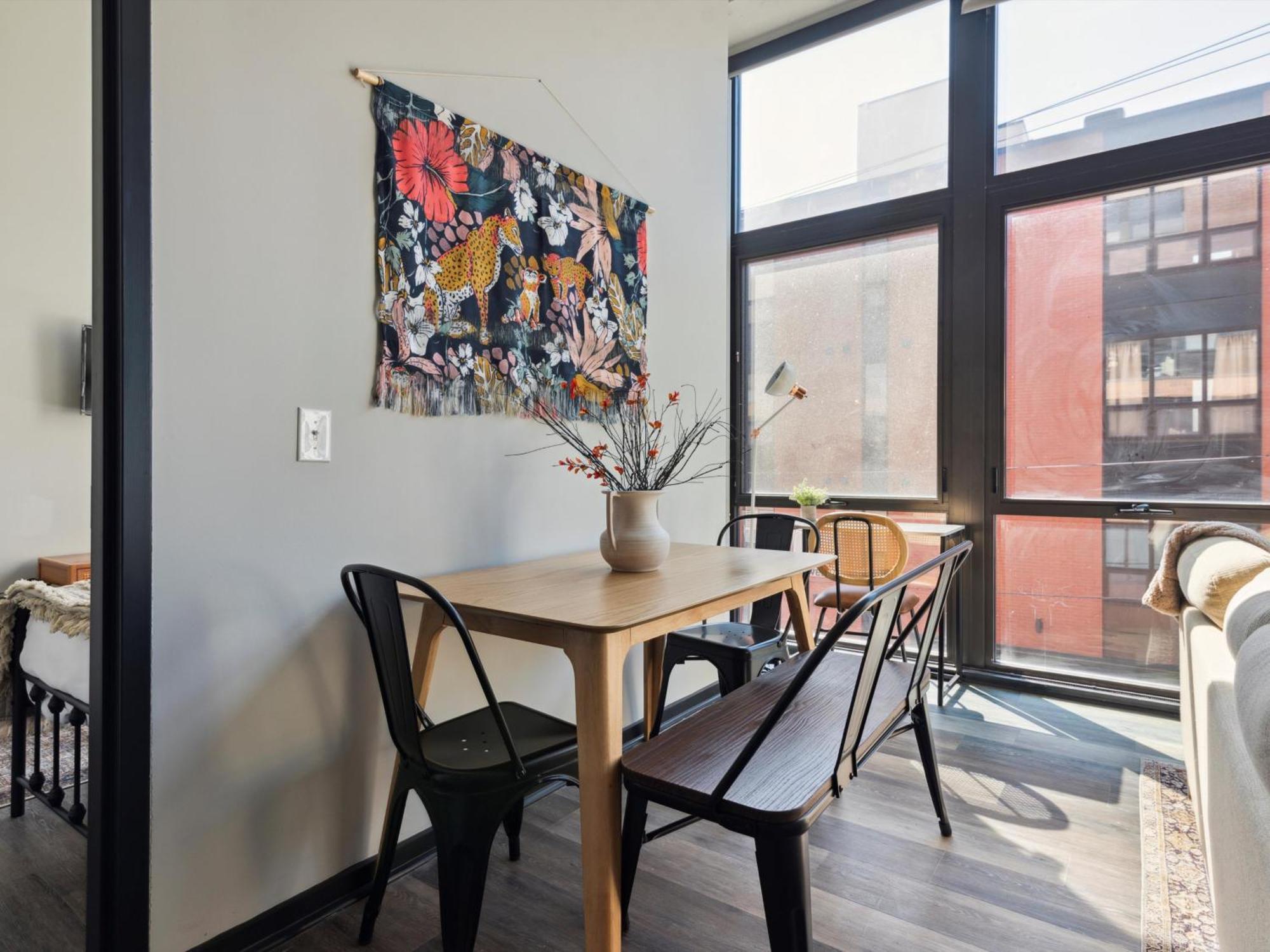 Large 3Br Apts & Studios, Free Parking, Gym, Game Room Philadelphia Exterior photo