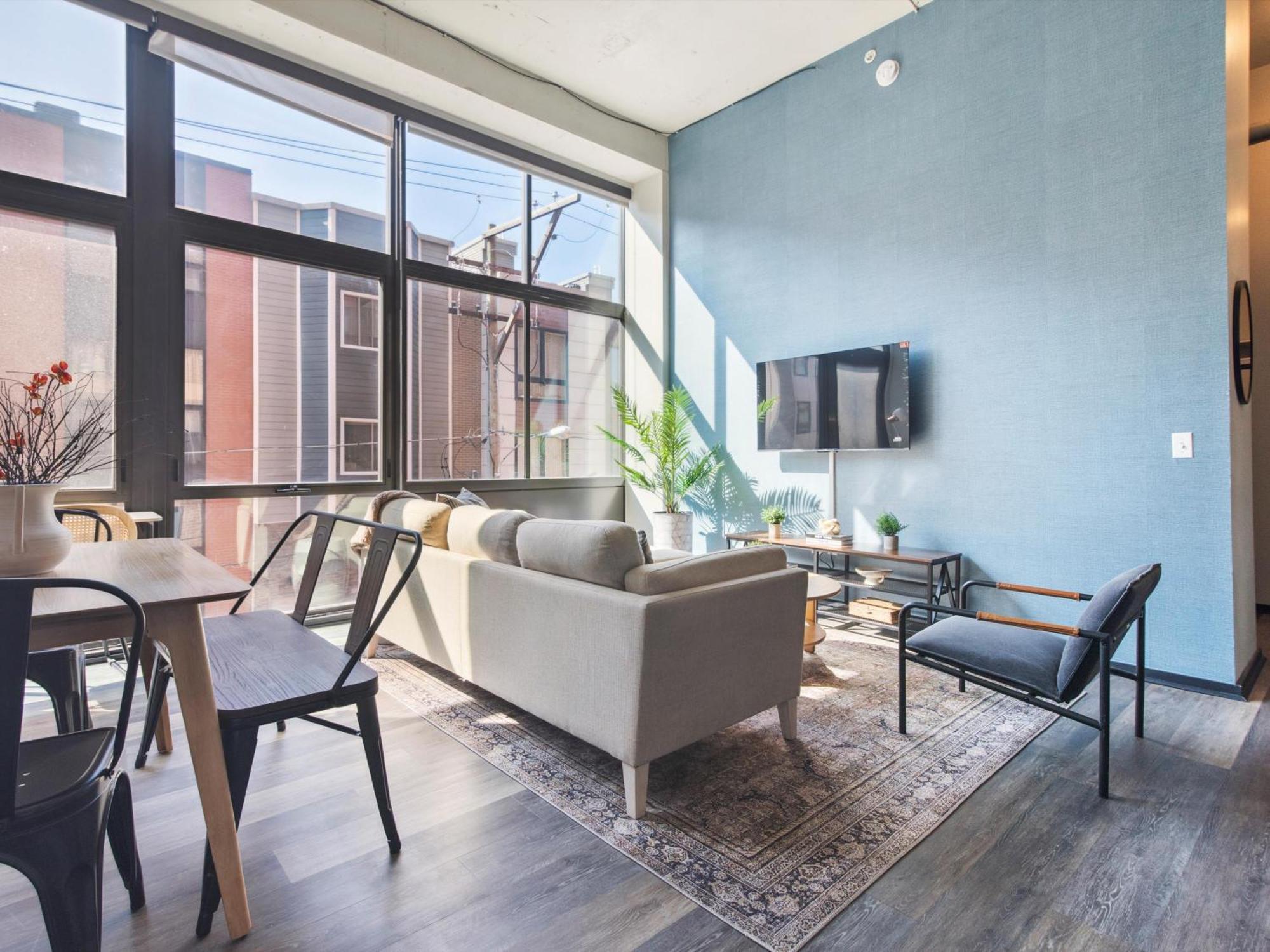 Large 3Br Apts & Studios, Free Parking, Gym, Game Room Philadelphia Room photo