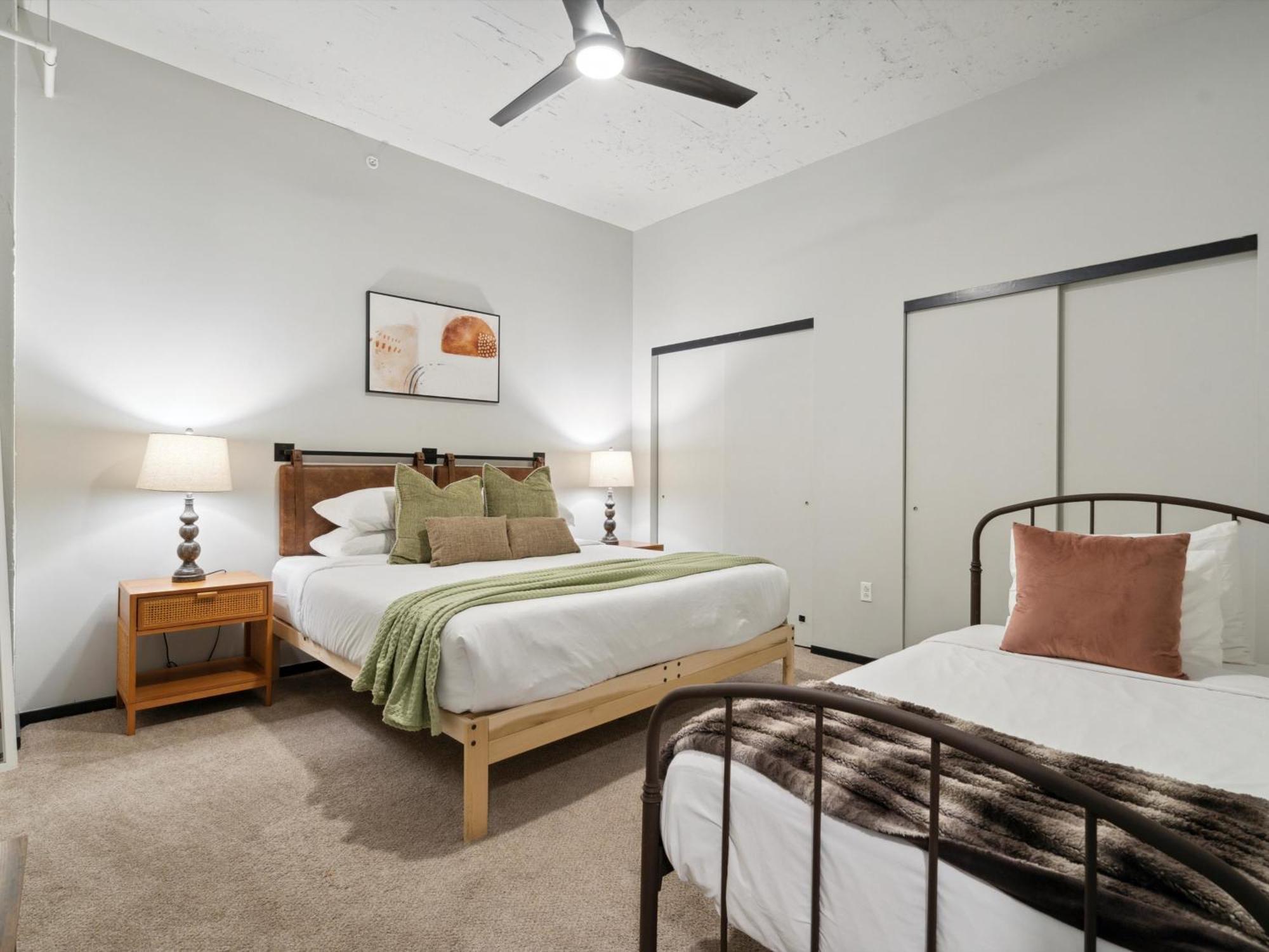 Large 3Br Apts & Studios, Free Parking, Gym, Game Room Philadelphia Room photo